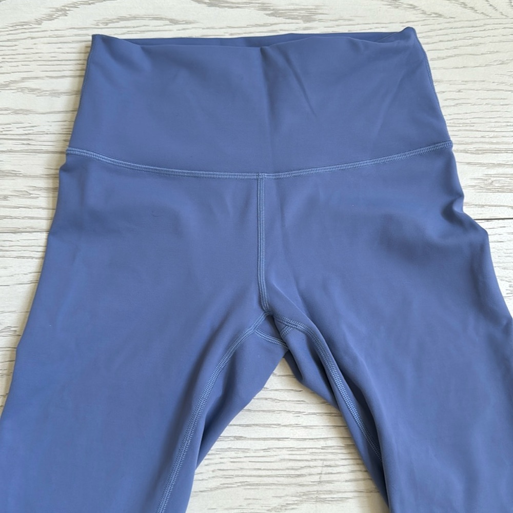 Lululemon Wunder Train 25’ leggings (color Water Drop)